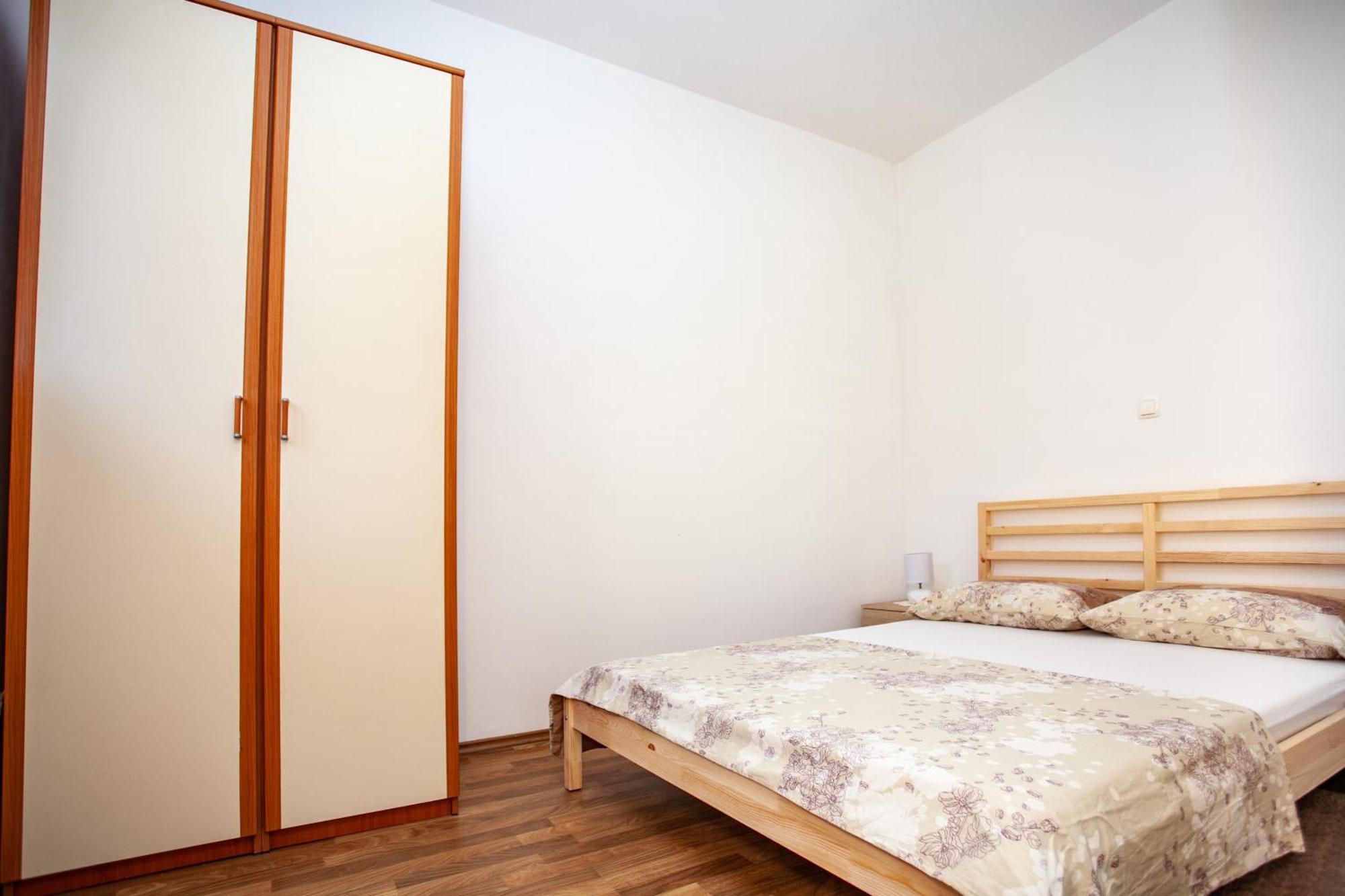 Ap Punta Next To Sandy Beach, Apartment With Garden Omiš Екстериор снимка